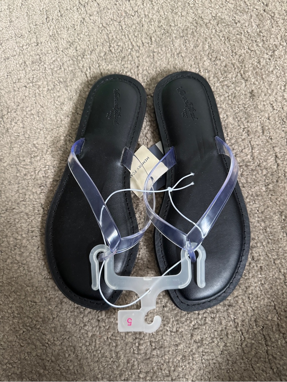Universal Thread Flip Flops